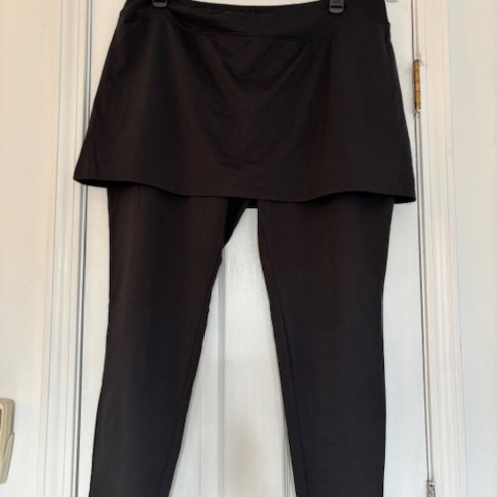 Ambernoon II Workout Skirted Legging Capri size XL